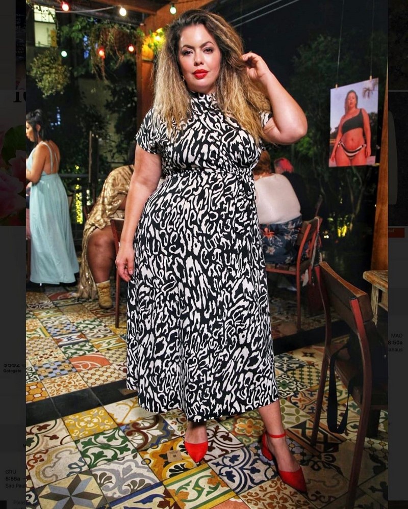 Платья на Новый Год 2027 для полных женщин: подборка модных трендов для главного торжества года