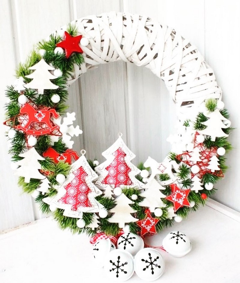 Новогодние игрушки своими руками: оригинальные поделки на Новый 2027 год