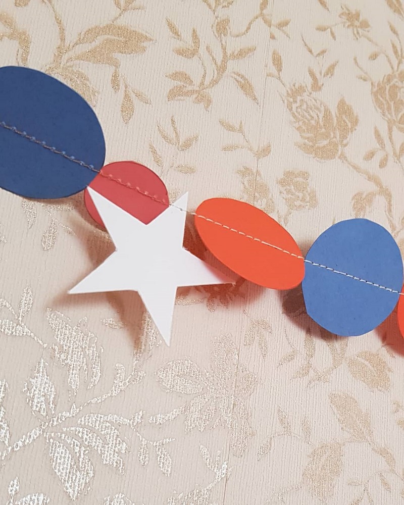 Новогодние игрушки своими руками: оригинальные поделки на Новый 2027 год