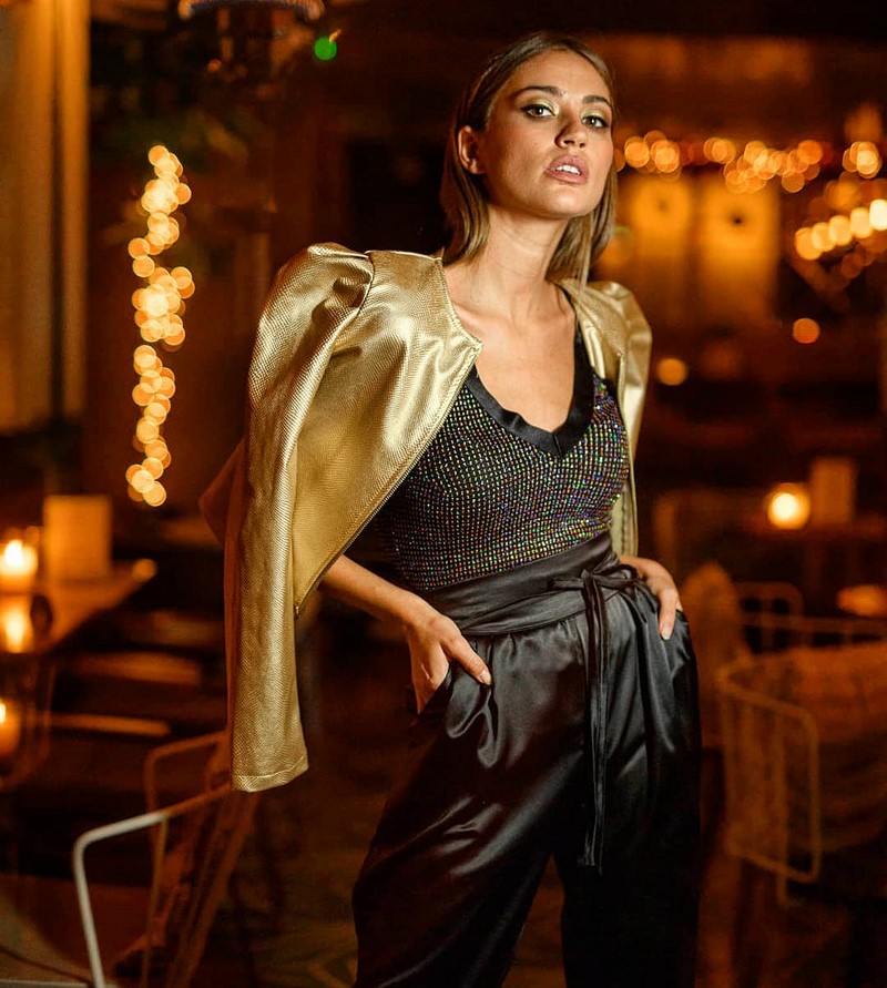 В каком цвете и в чем встречать Новый 2027 год? Фото-идеи новогодних образов