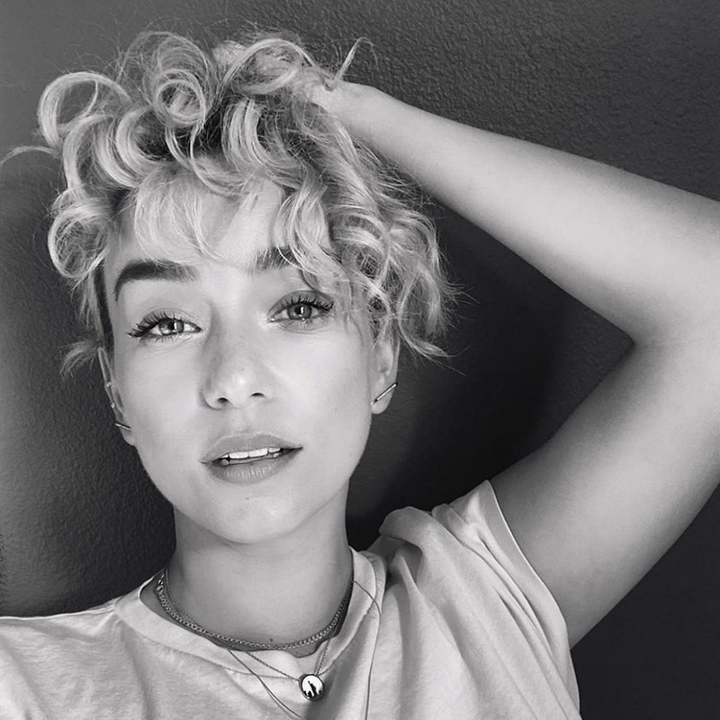 Асимметричные стрижки 2026: модные идеи, тренды и виды укладок на разную длину волос