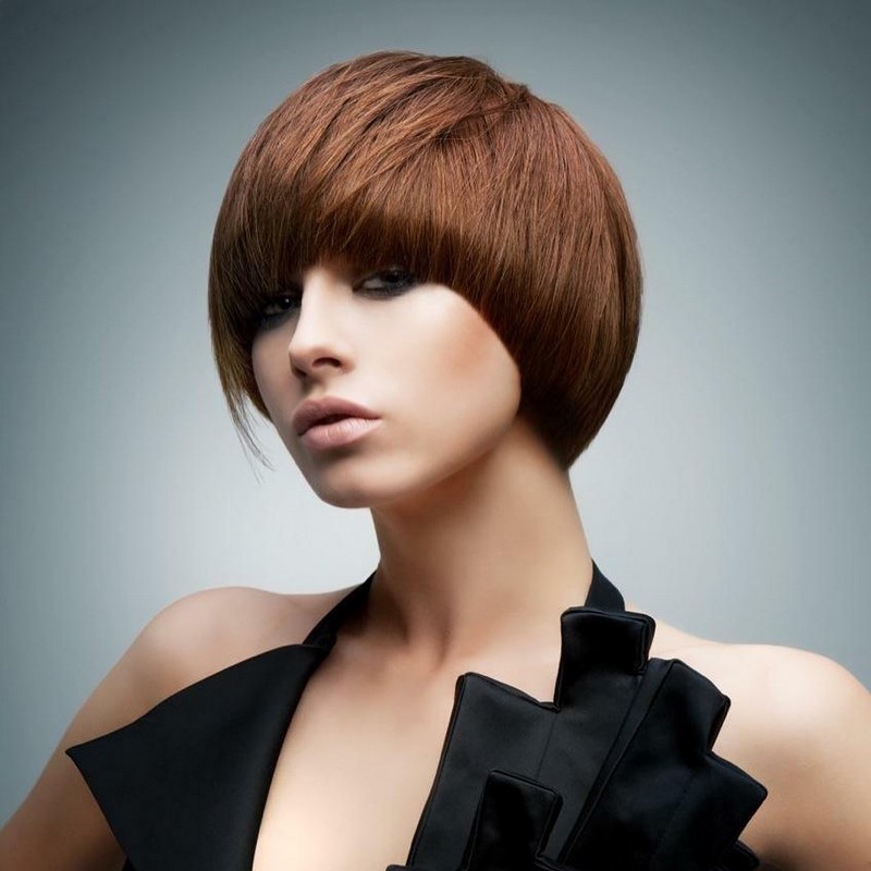 Короткие стрижки 2026: тренды женских стрижек на короткие волосы с фото