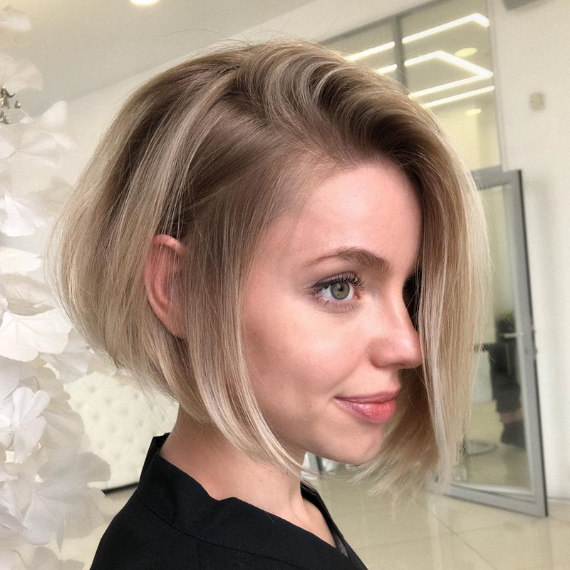 Короткие стрижки 2026: тренды женских стрижек на короткие волосы с фото