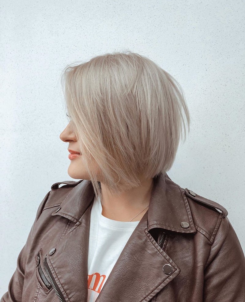 Короткие стрижки 2026: тренды женских стрижек на короткие волосы с фото