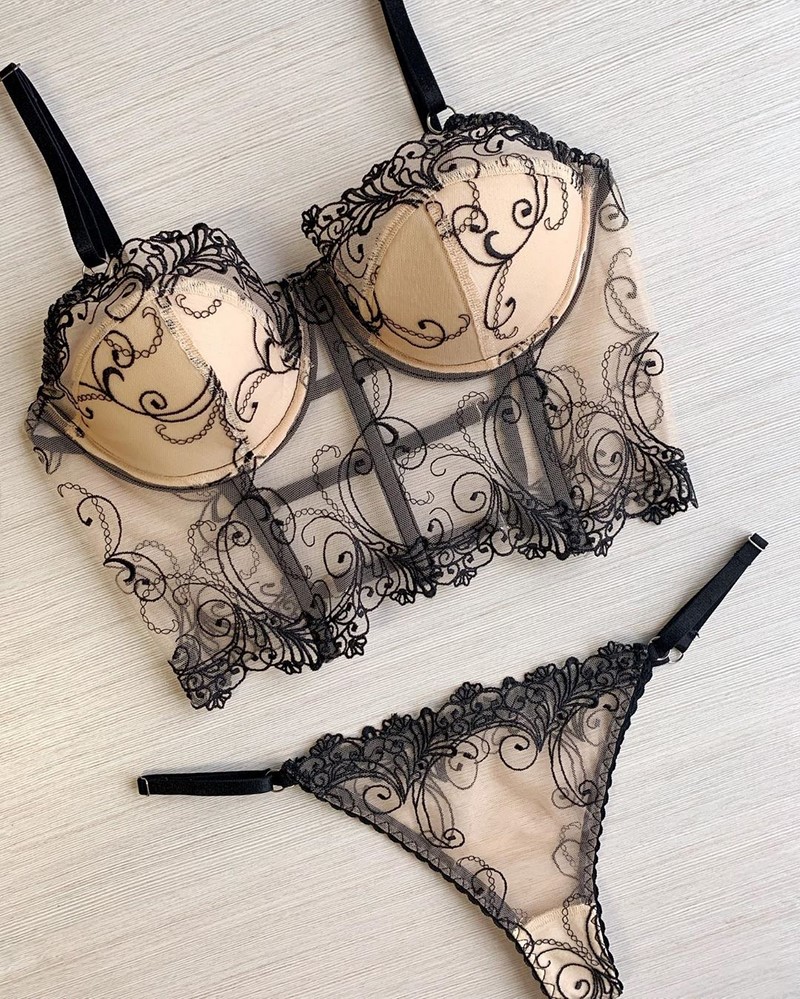 Тренды нижнего белья 2026: главные новинки сезона с фото