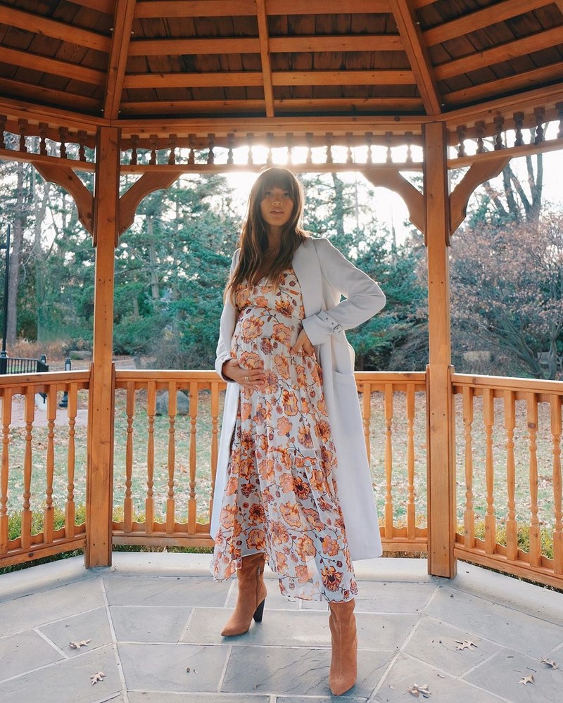 Платья для беременных 2026: актуальные фасоны, тенденции и новинки с фото