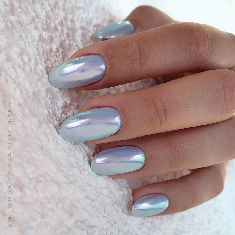 Модный маникюр с втиркой 2026: виды и тренды дизайна