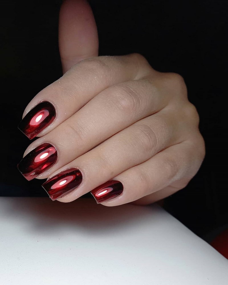 Модный маникюр с втиркой 2026: виды и тренды дизайна