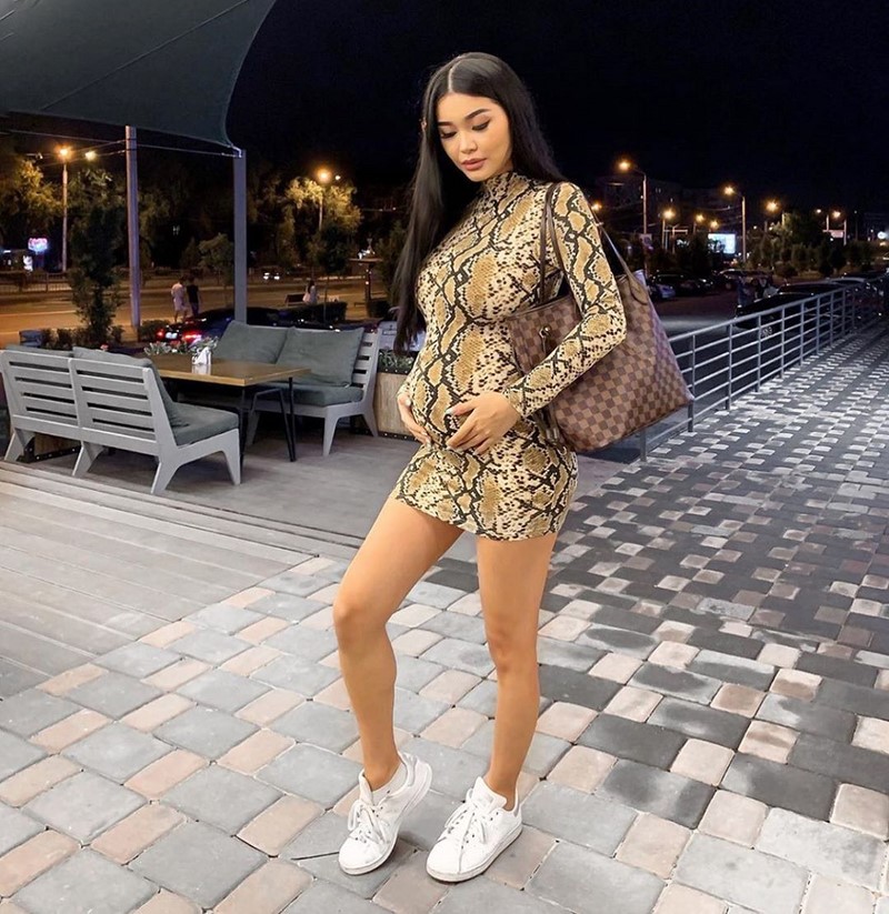 Платья для беременных 2026: актуальные фасоны, тенденции и новинки с фото