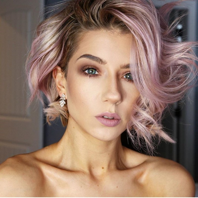 Асимметричные стрижки 2026: модные идеи, тренды и виды укладок на разную длину волос