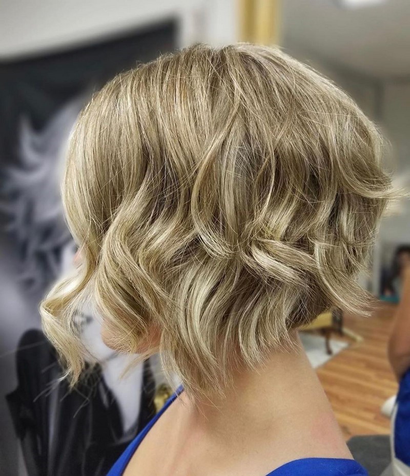 Асимметричные стрижки 2026: модные идеи, тренды и виды укладок на разную длину волос