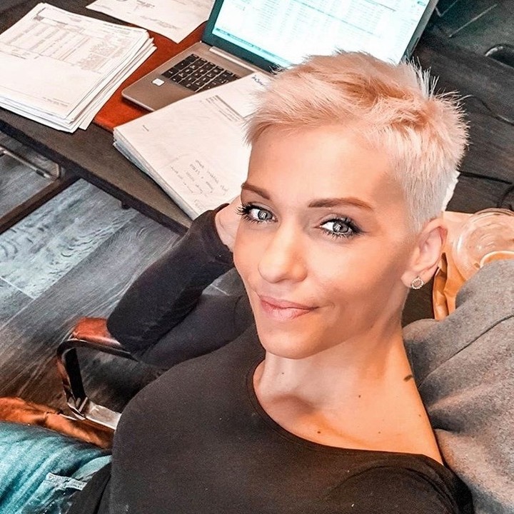 Короткие стрижки 2026: тренды женских стрижек на короткие волосы с фото