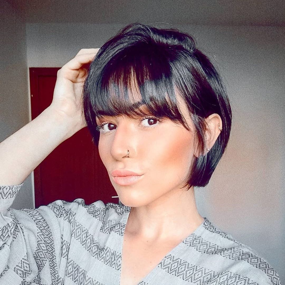 Короткие стрижки 2026: тренды женских стрижек на короткие волосы с фото