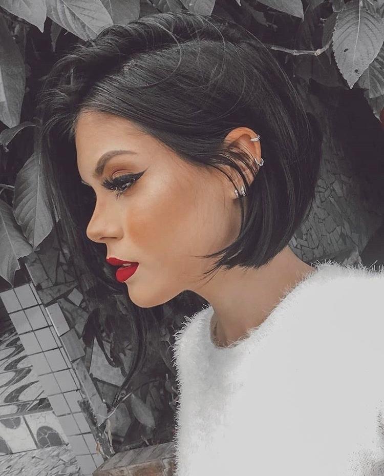 Короткие стрижки 2026: тренды женских стрижек на короткие волосы с фото