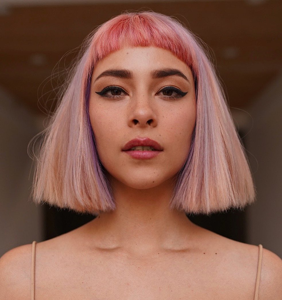 Короткие стрижки 2026: тренды женских стрижек на короткие волосы с фото