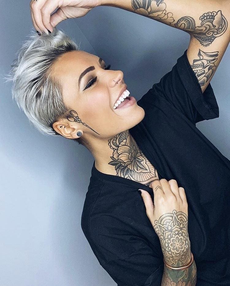 Короткие стрижки 2026: тренды женских стрижек на короткие волосы с фото