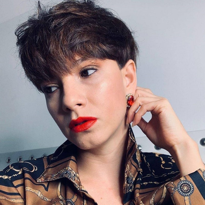 Короткие стрижки 2026: тренды женских стрижек на короткие волосы с фото