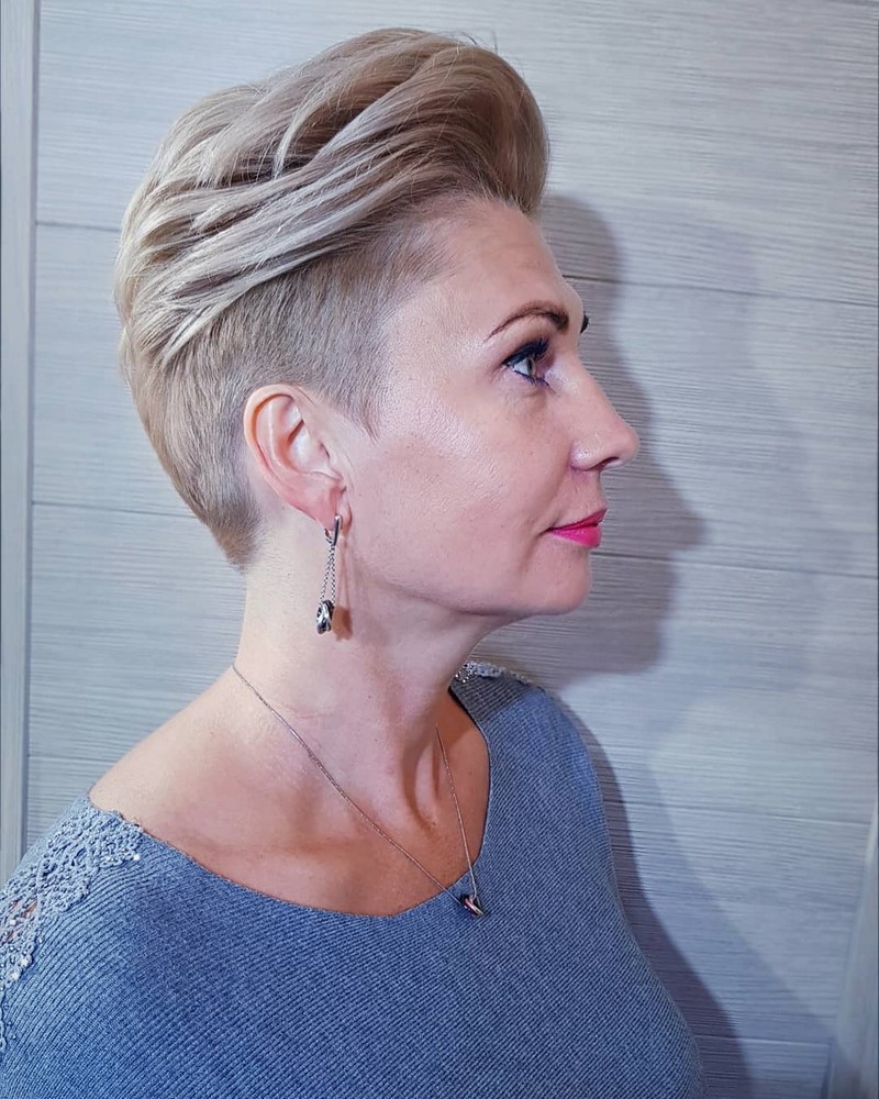 Короткие стрижки 2026: тренды женских стрижек на короткие волосы с фото