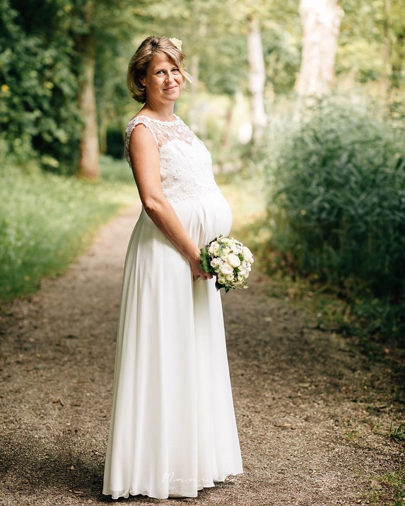 Платья для беременных 2026: актуальные фасоны, тенденции и новинки с фото