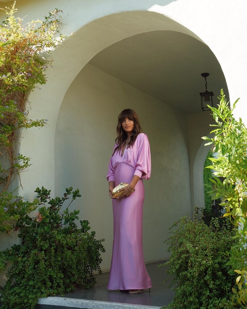 Платья для беременных 2026: актуальные фасоны, тенденции и новинки с фото