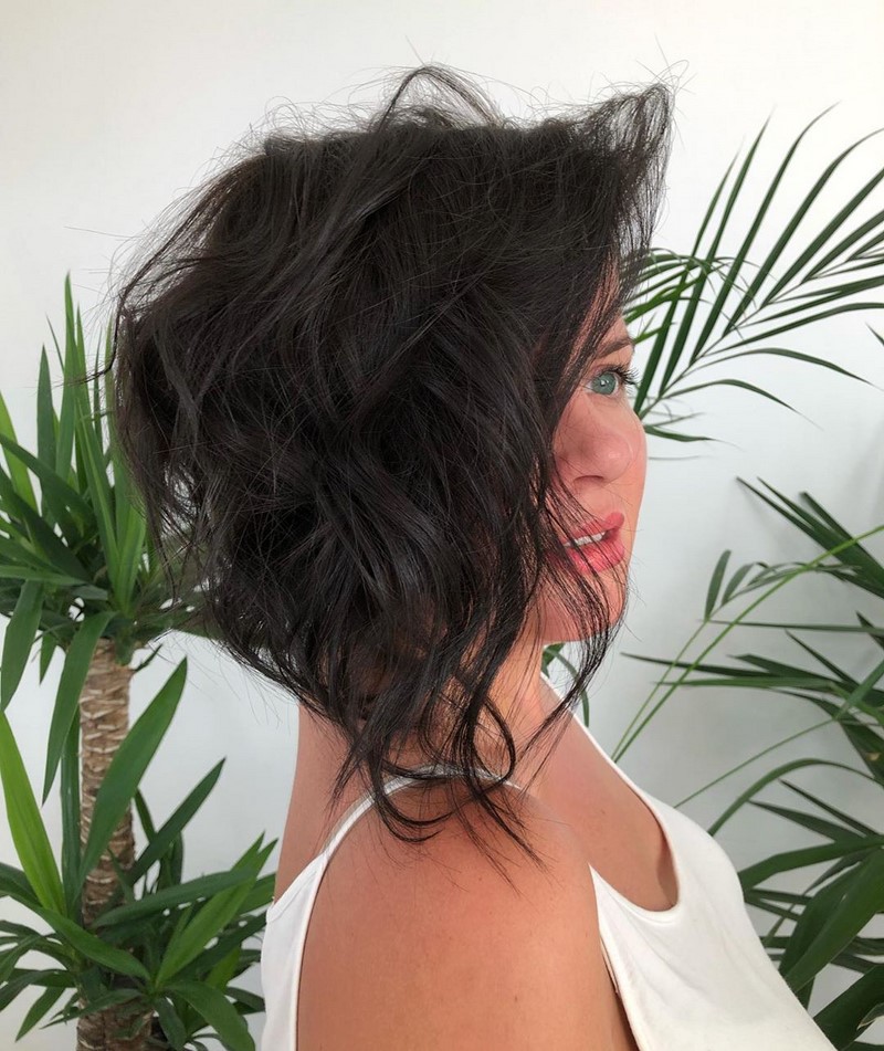 Асимметричные стрижки 2026: модные идеи, тренды и виды укладок на разную длину волос