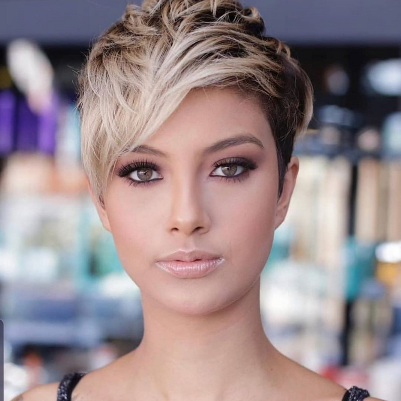 Асимметричные стрижки 2026: модные идеи, тренды и виды укладок на разную длину волос