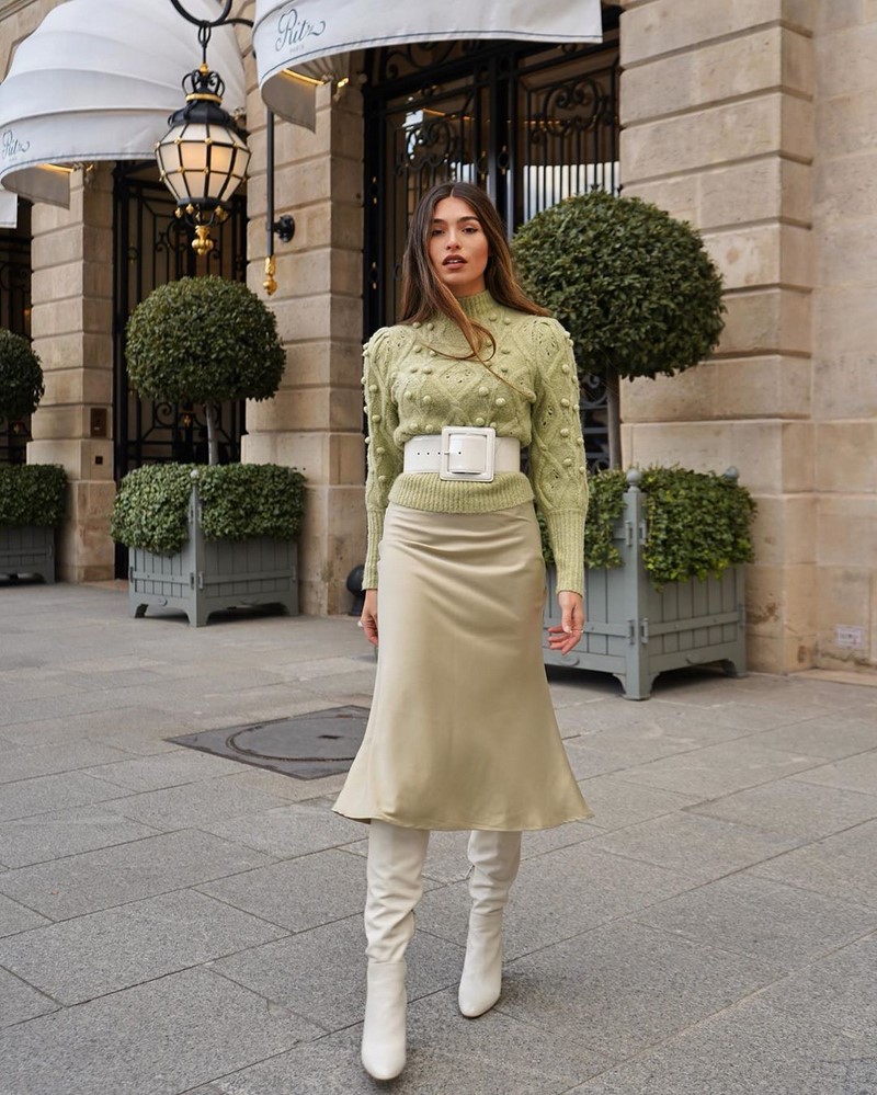 Бельевой стиль 2026: с чем носить одежду в бельевом стиле — фото