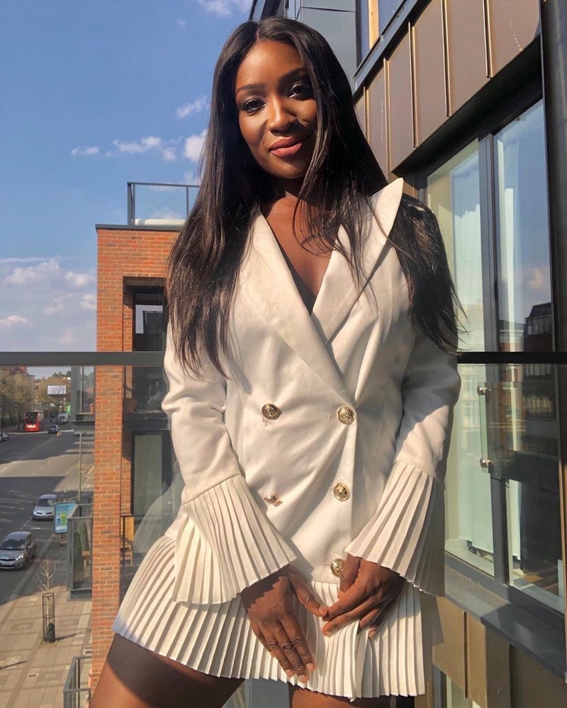 Платье-пиджак 2026: трендовые новинки в стильных образах на фото