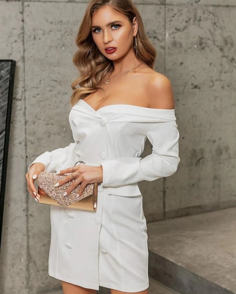 Платье-пиджак 2026: трендовые новинки в стильных образах на фото