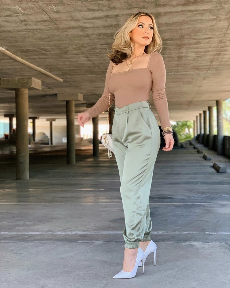 Модные джоггеры 2026: как и с чем носить трендовые брюки?