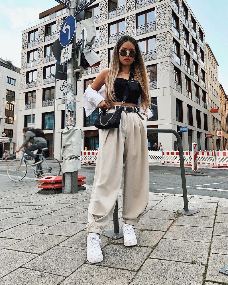 Модные джоггеры 2026: как и с чем носить трендовые брюки?