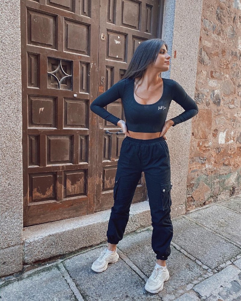 Модные джоггеры 2026: как и с чем носить трендовые брюки?