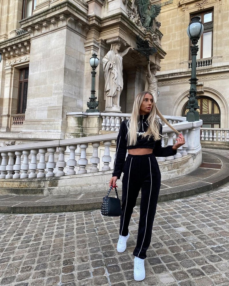 Модные джоггеры 2026: как и с чем носить трендовые брюки?