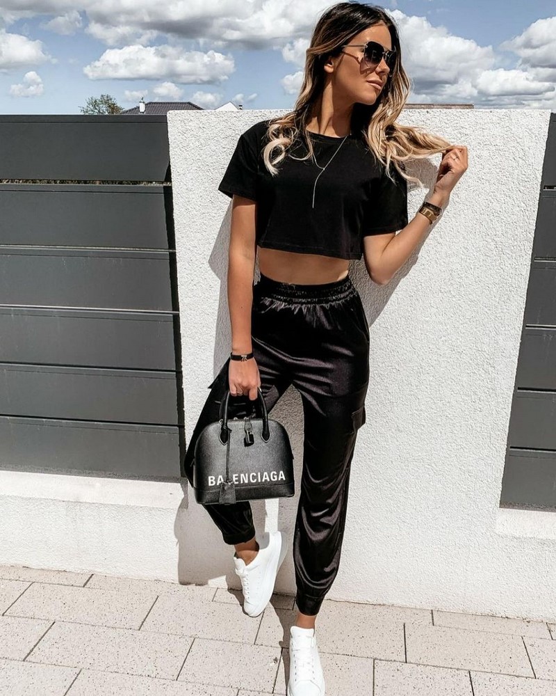 Модные джоггеры 2026: как и с чем носить трендовые брюки?