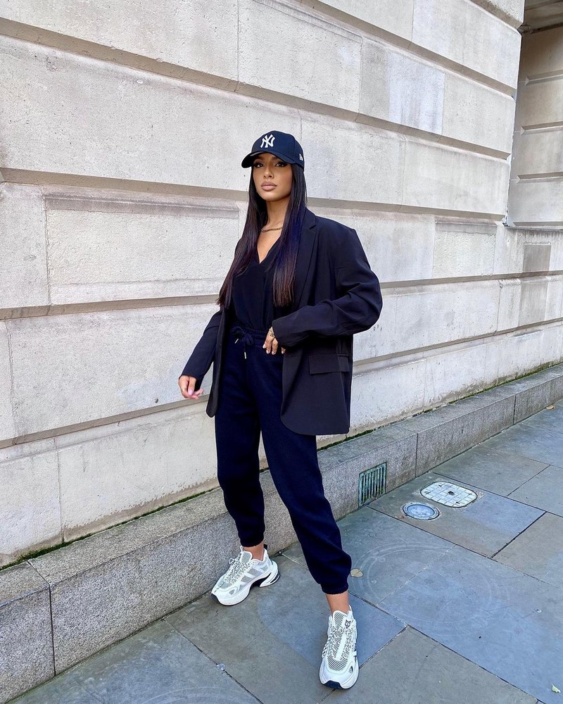 Модные джоггеры 2026: как и с чем носить трендовые брюки?