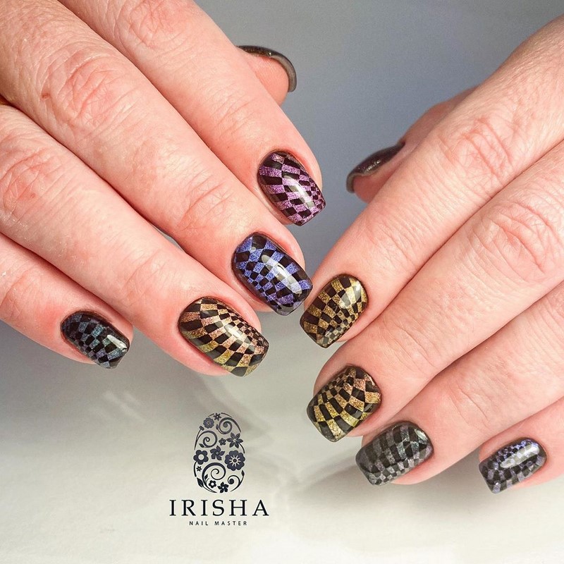 Модный маникюр кошачий глаз 2026: свежие идеи дизайна ногтей на фото