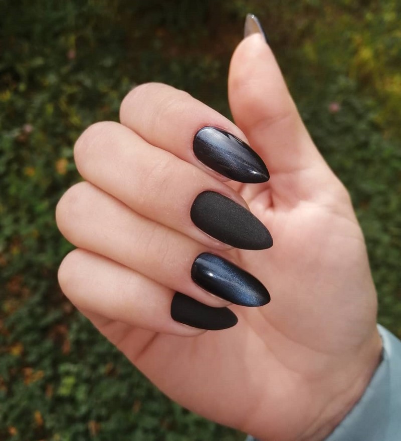 Модный маникюр кошачий глаз 2026: свежие идеи дизайна ногтей на фото