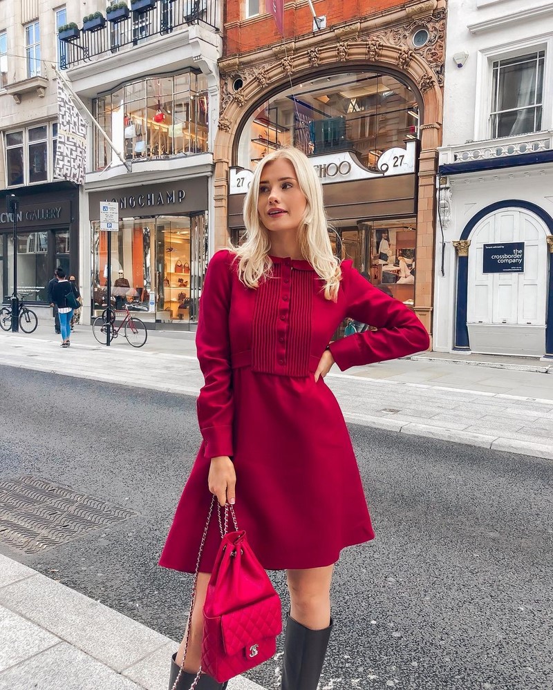 Стильные платья для офиса 2026: трендовые наряды для деловых женщин