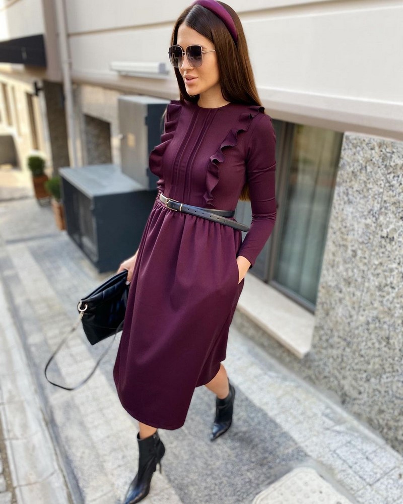 Стильные платья для офиса 2026: трендовые наряды для деловых женщин