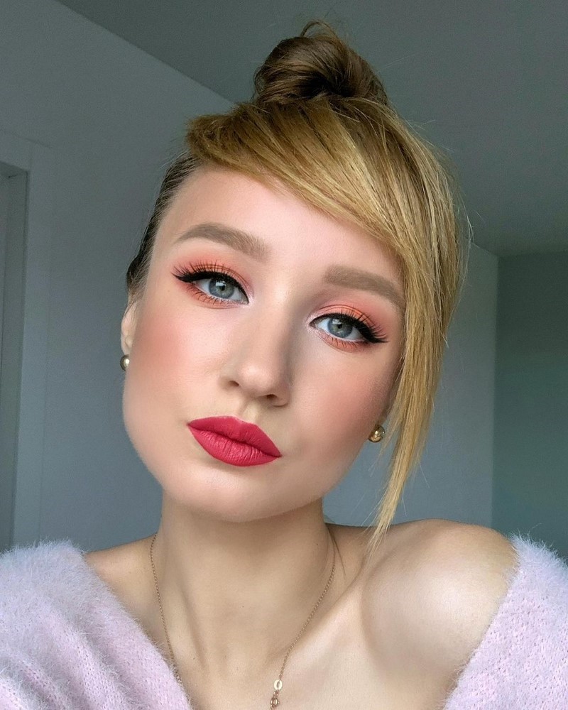 Повседневный макияж 2026: красивые идеи мейкапа на фото