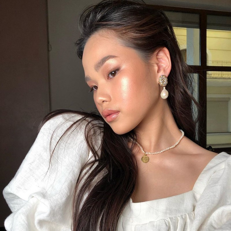 Повседневный макияж 2026: красивые идеи мейкапа на фото