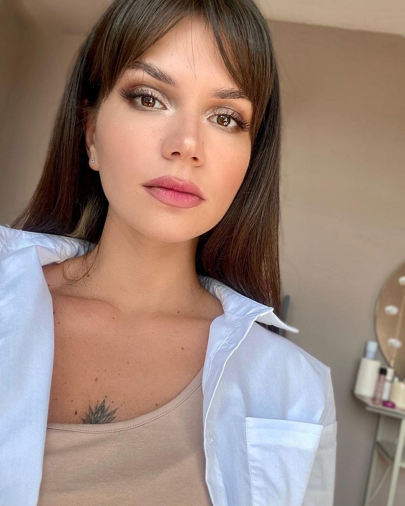 Повседневный макияж 2026: красивые идеи мейкапа на фото