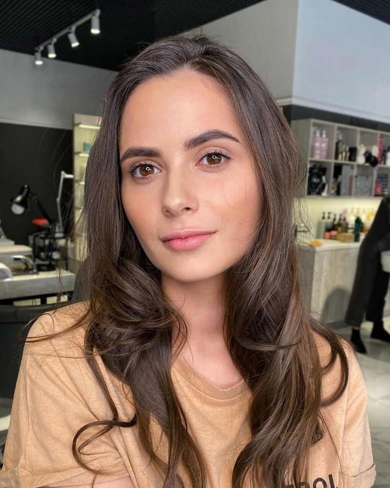 Повседневный макияж 2026: красивые идеи мейкапа на фото