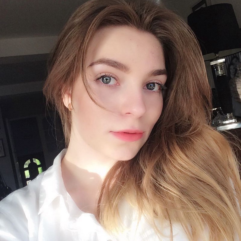 Повседневный макияж 2026: красивые идеи мейкапа на фото