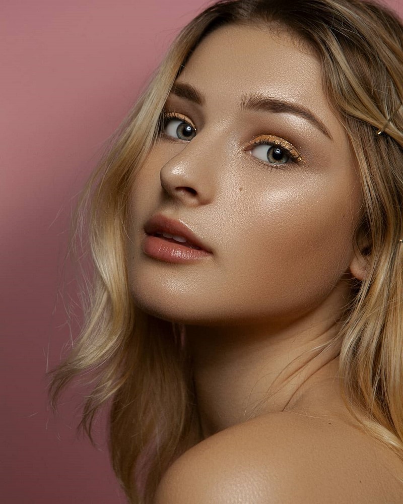 Повседневный макияж 2026: красивые идеи мейкапа на фото