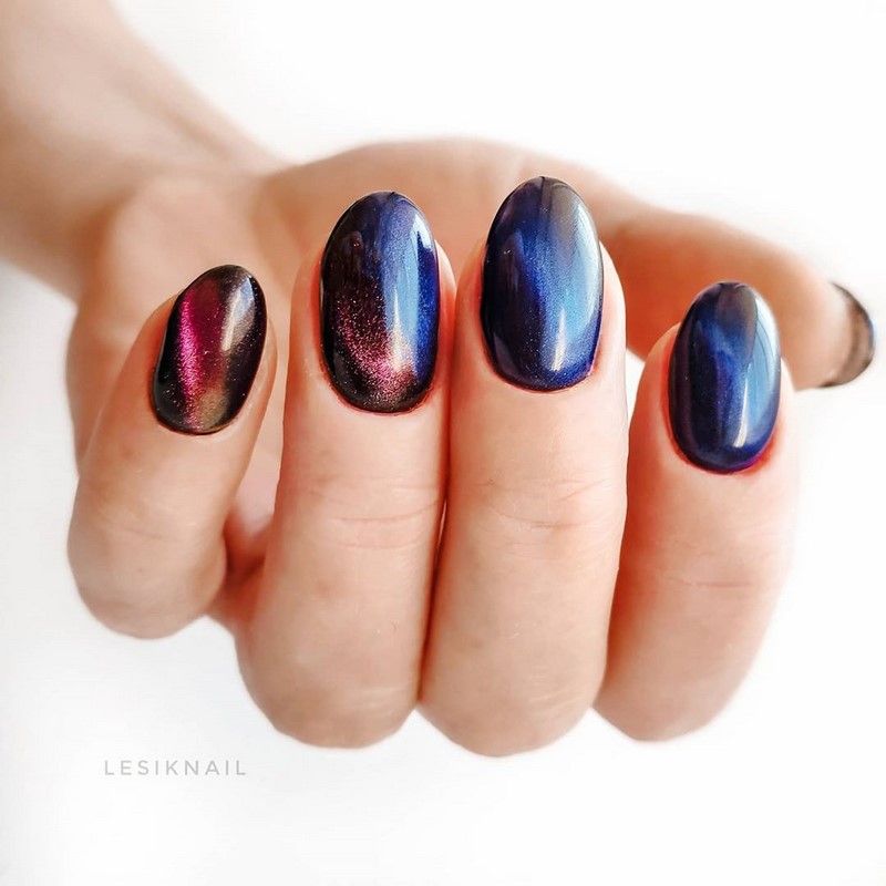 Модный маникюр кошачий глаз 2026: свежие идеи дизайна ногтей на фото