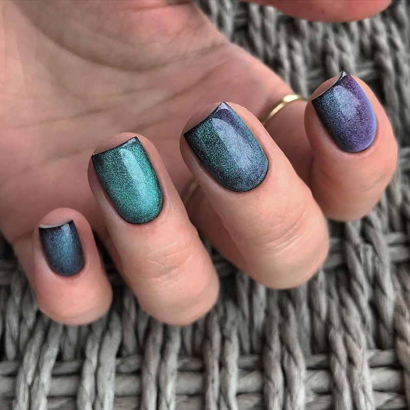 Модный маникюр кошачий глаз 2026: свежие идеи дизайна ногтей на фото