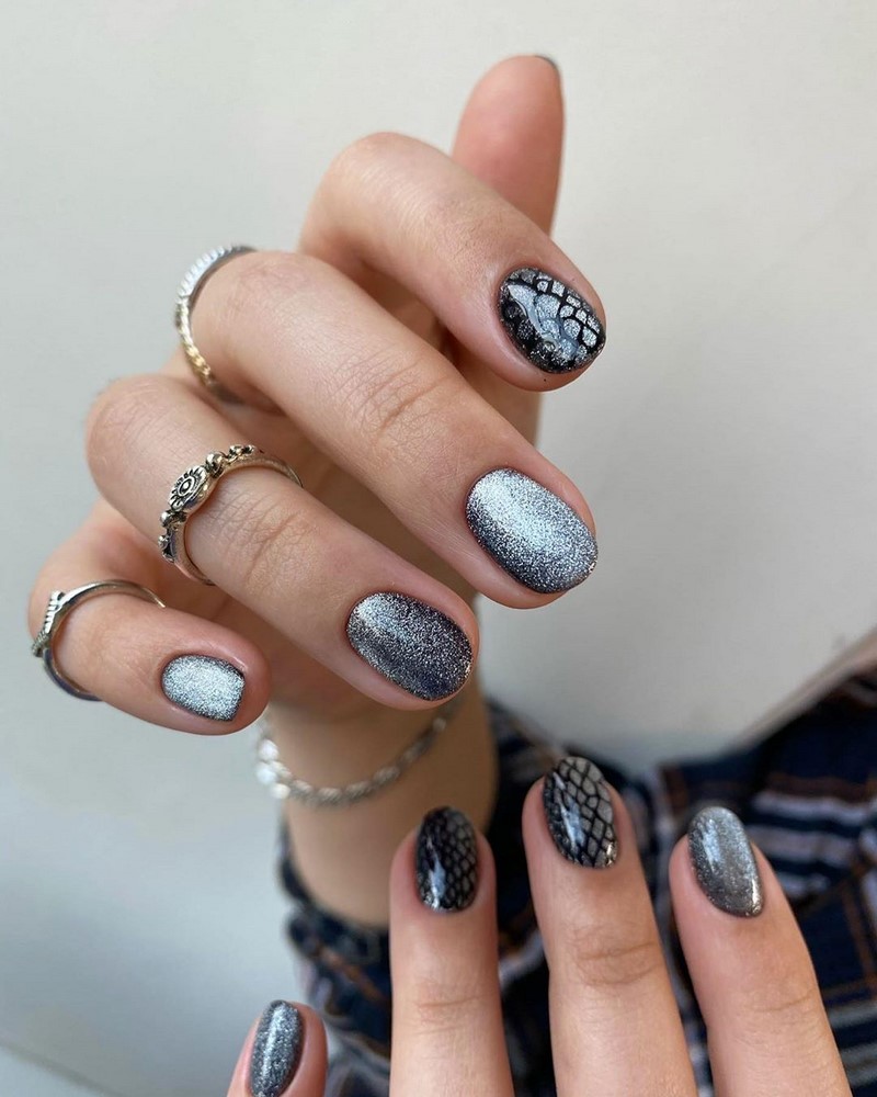 Модный маникюр кошачий глаз 2026: свежие идеи дизайна ногтей на фото