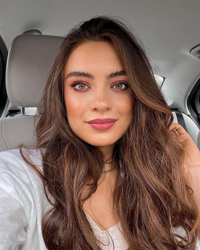 Повседневный макияж 2026: красивые идеи мейкапа на фото