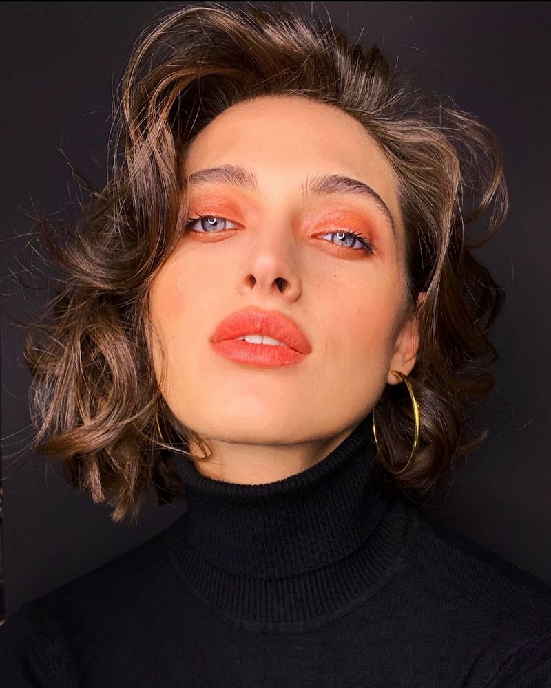 Повседневный макияж 2026: красивые идеи мейкапа на фото